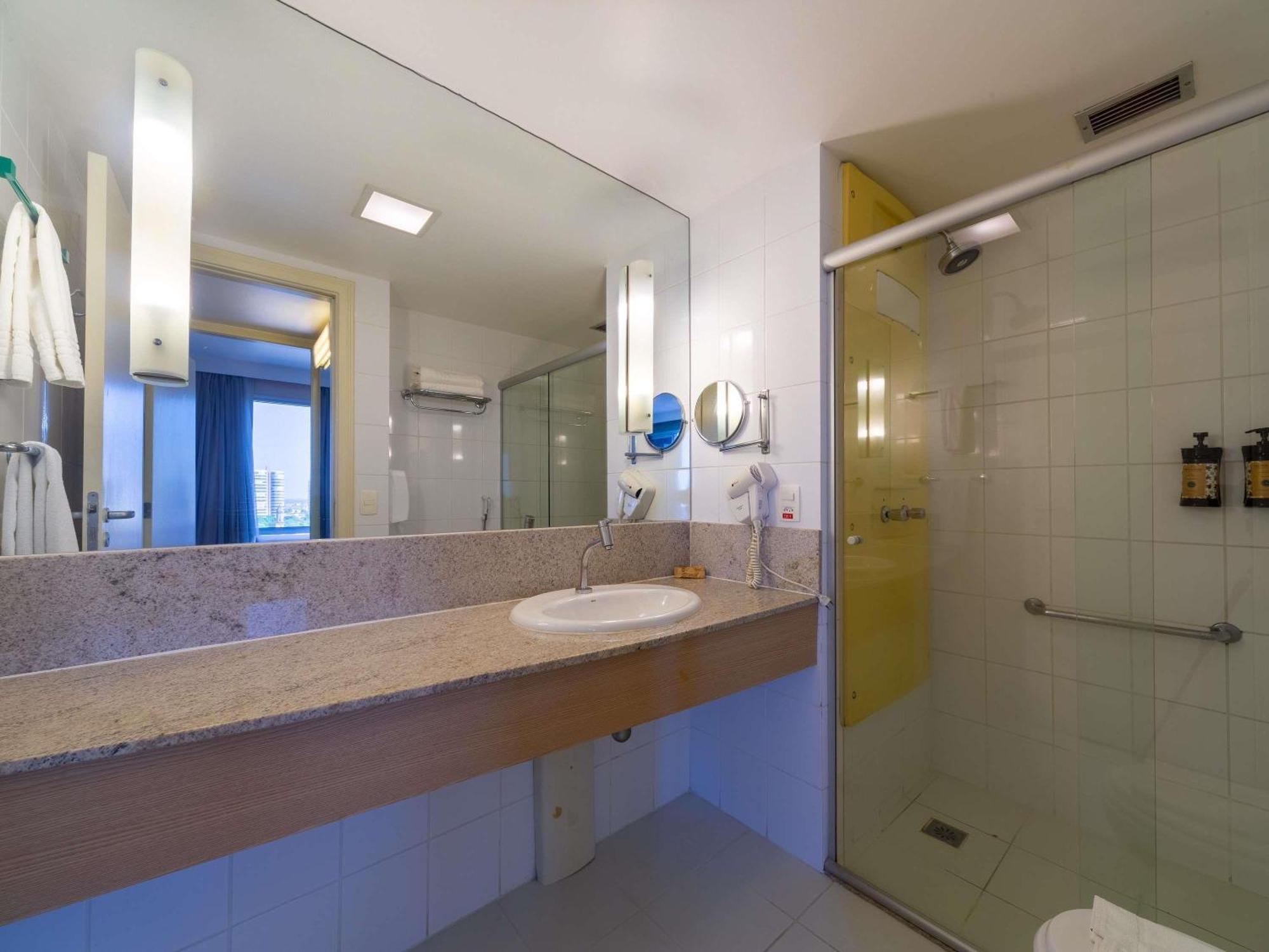 Mercure Manaos